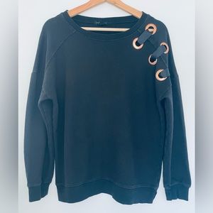 Socialite long sleeve black large sweater.